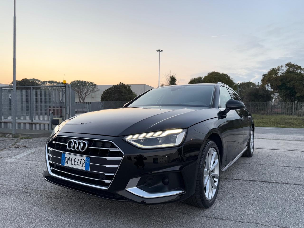 AUDI A4 2.0 Advanced S-Tronic - Virtual Matrix 18