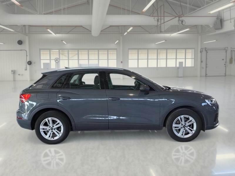 AUDI Q3 35 TFSI MHEV S tronic Business
