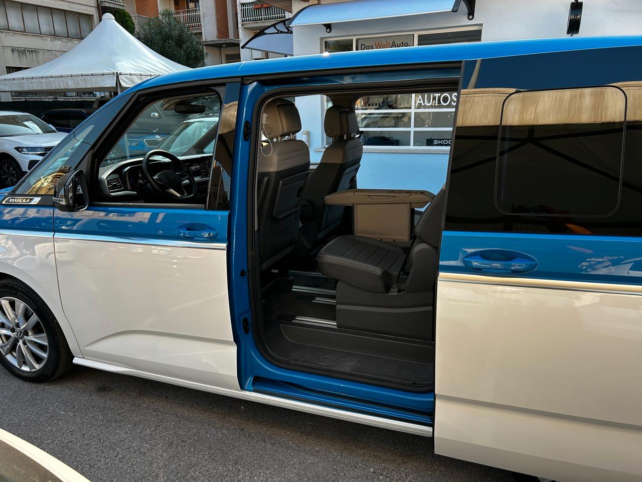 Volkswagen Multivan 2.0 TDI 150CV DSG Style 2023