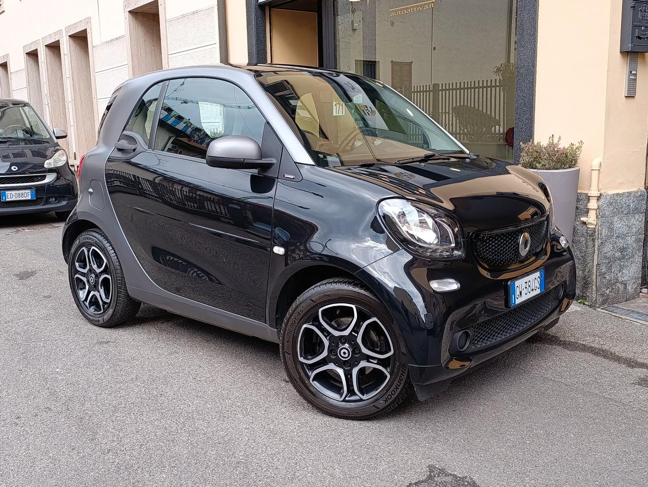 Smart ForTwo 90 0.9 Turbo twinamic Passion Nero e Opaco Navi full