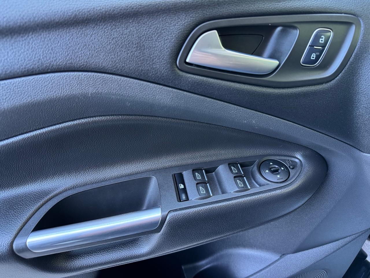 Ford Kuga 1.5 tdci Titanium 1Prop GARANZIA 24 MESI