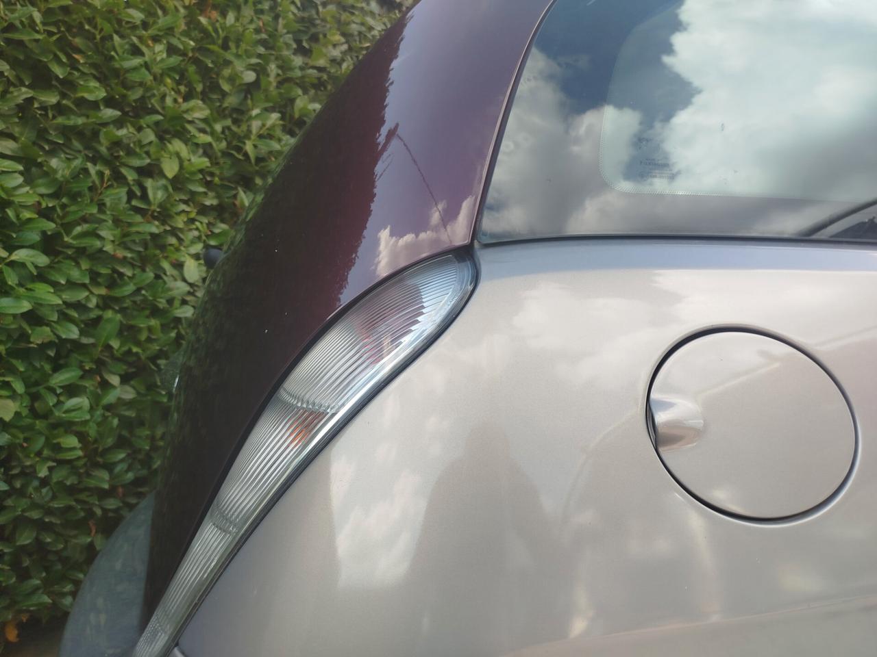 Lancia Ypsilon 1.4 16V MomoDesign