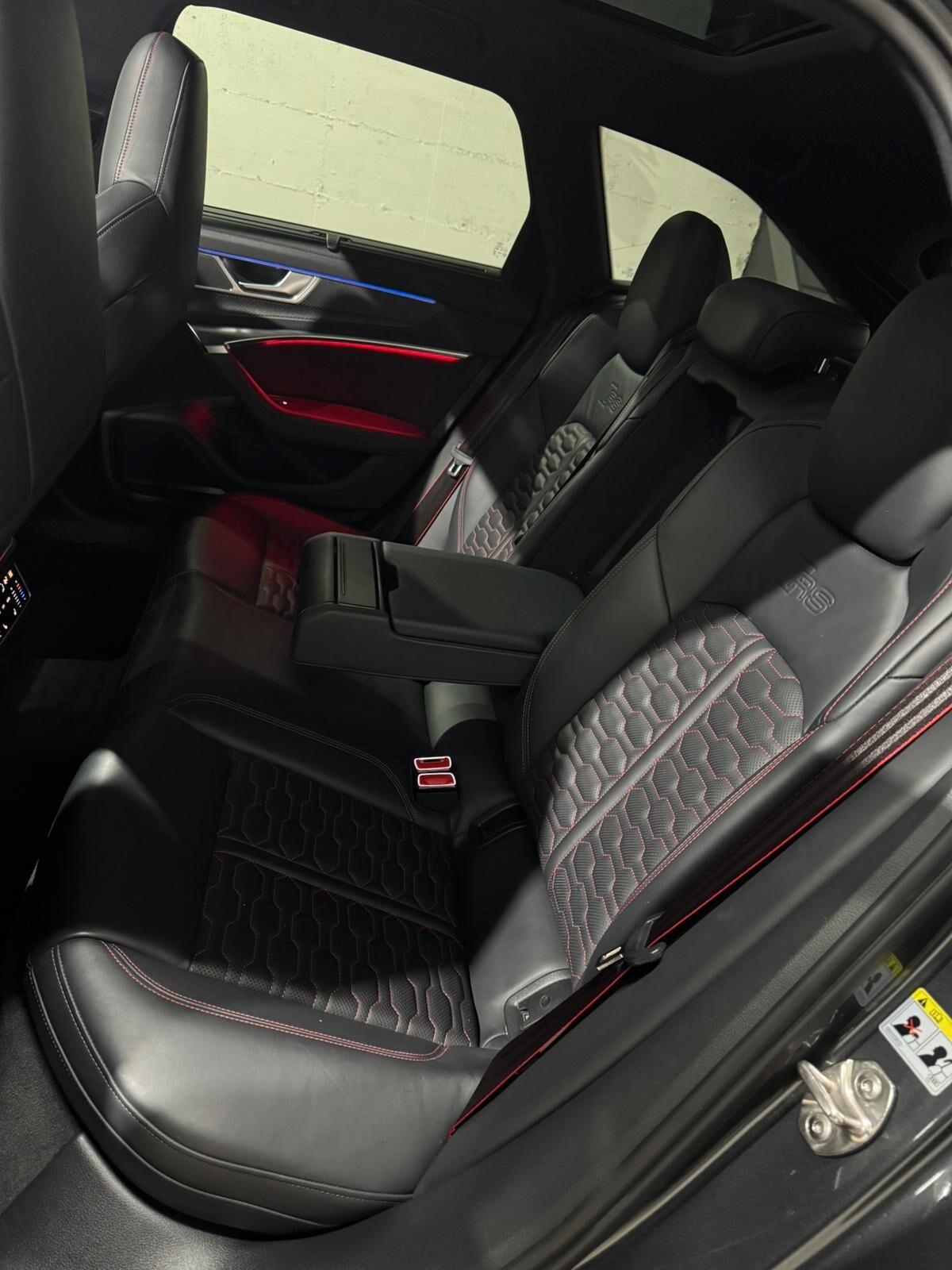 Audi A6 RS 6 Avant 4.0 TFSI V8 quattro tiptronic