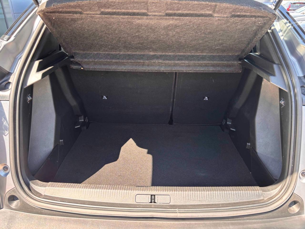 Peugeot 2008 PureTech 100 S&S Active Pack
