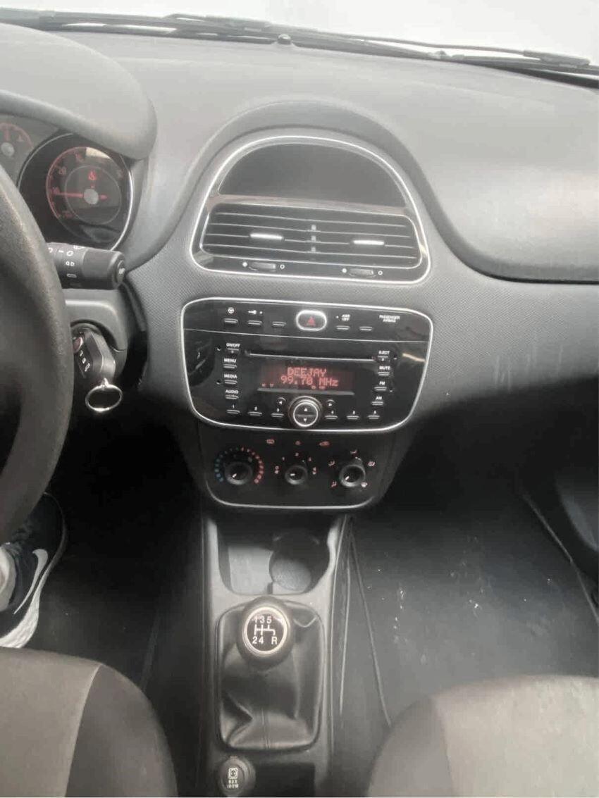 Fiat Punto 1.2 8V 5 porte STREET