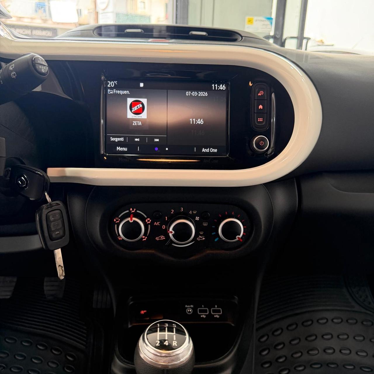 Renault Twingo 1.0 BENZINA 70CV