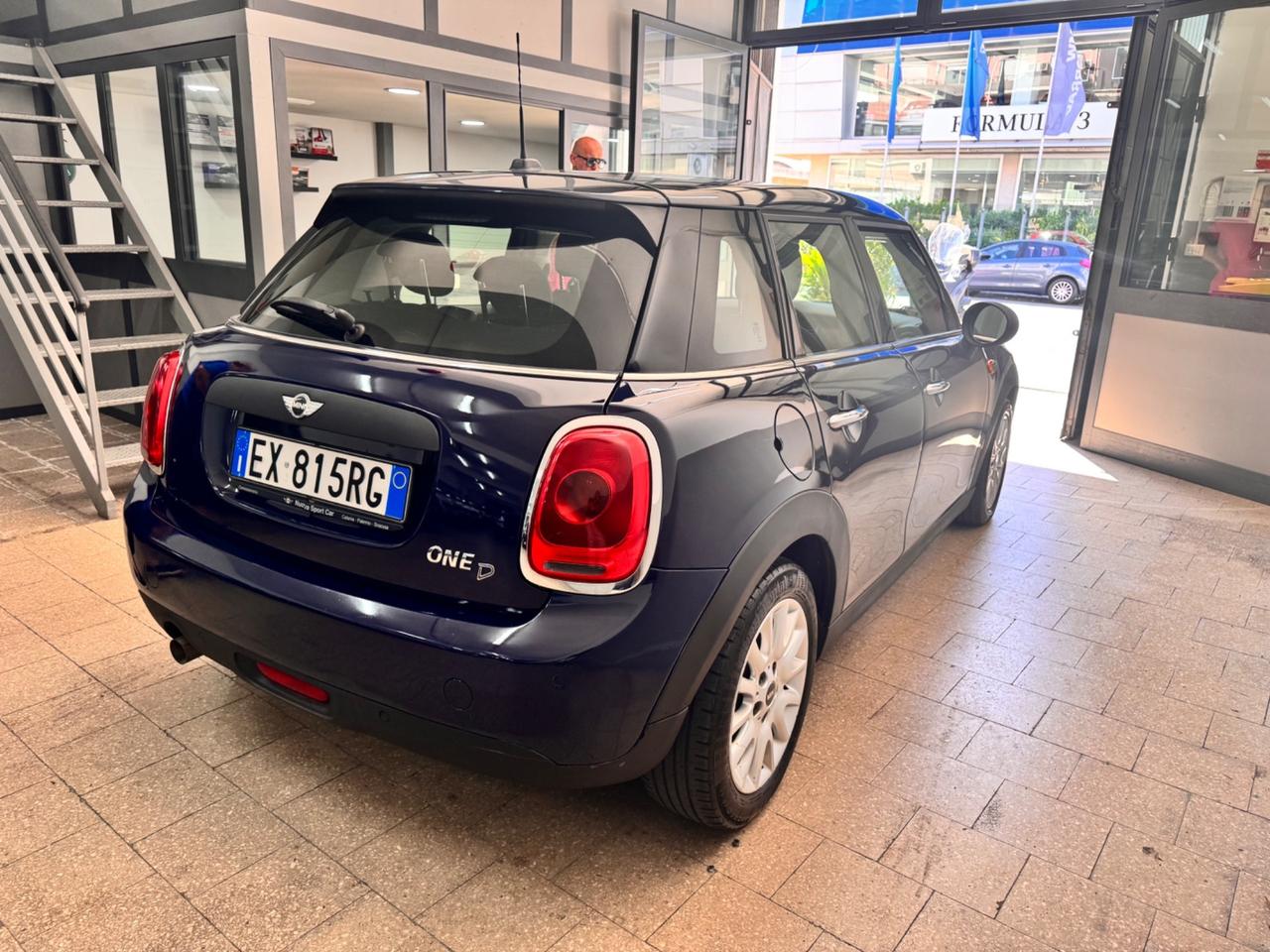 Mini Mini 1.5 One D 95 Cv 5P. 90.000 Km - 2015