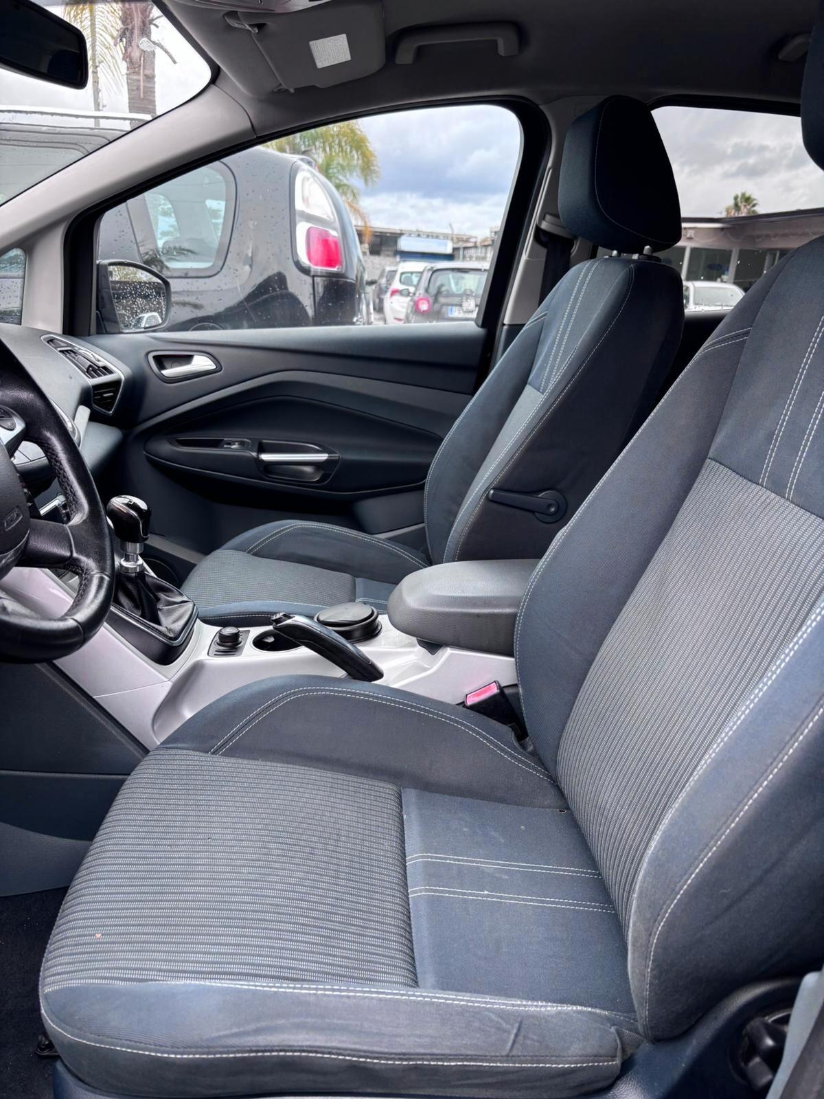 Ford C-Max 1.6 TDCi 115CV Titanium