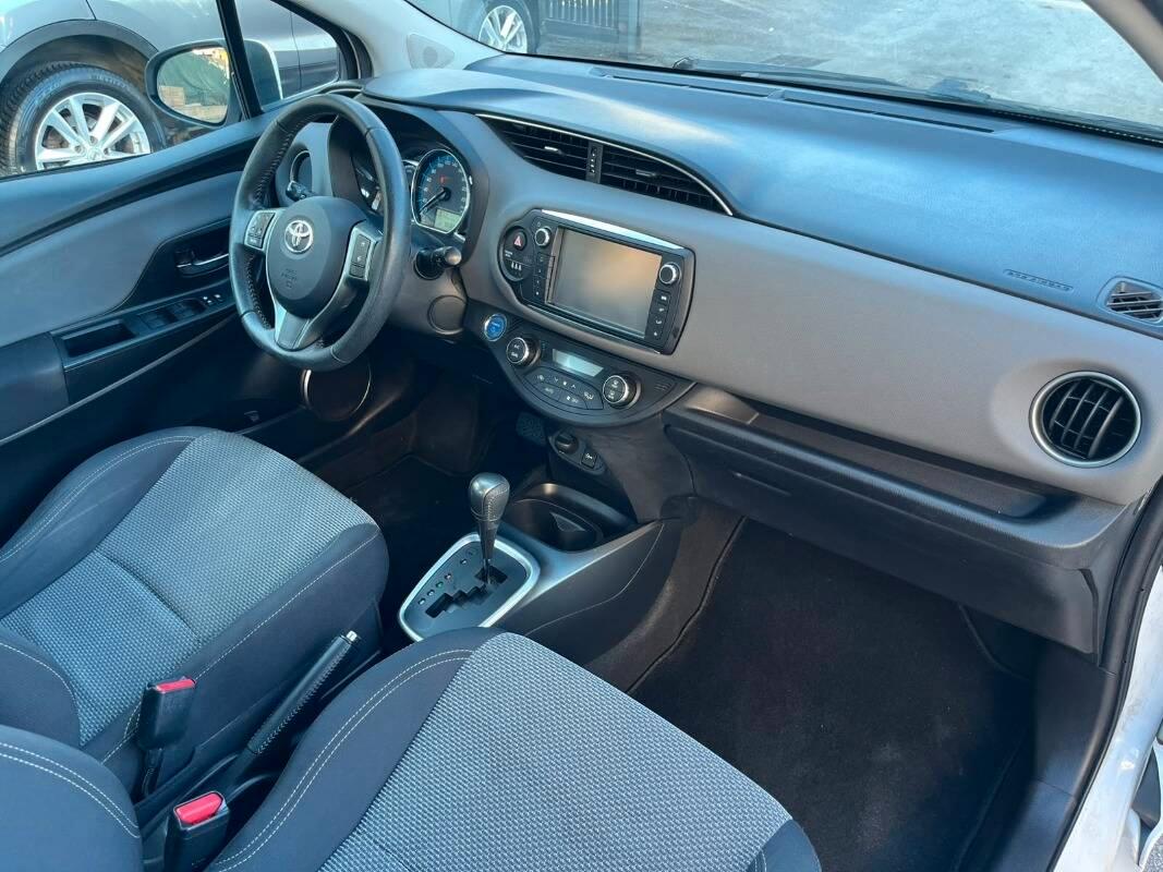 Toyota Yaris 1.5h Active 5p