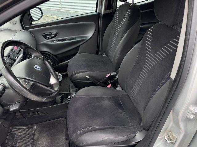 LANCIA Ypsilon 0.9 TwinAir 85 CV 5 porte S&S DFN Platinum