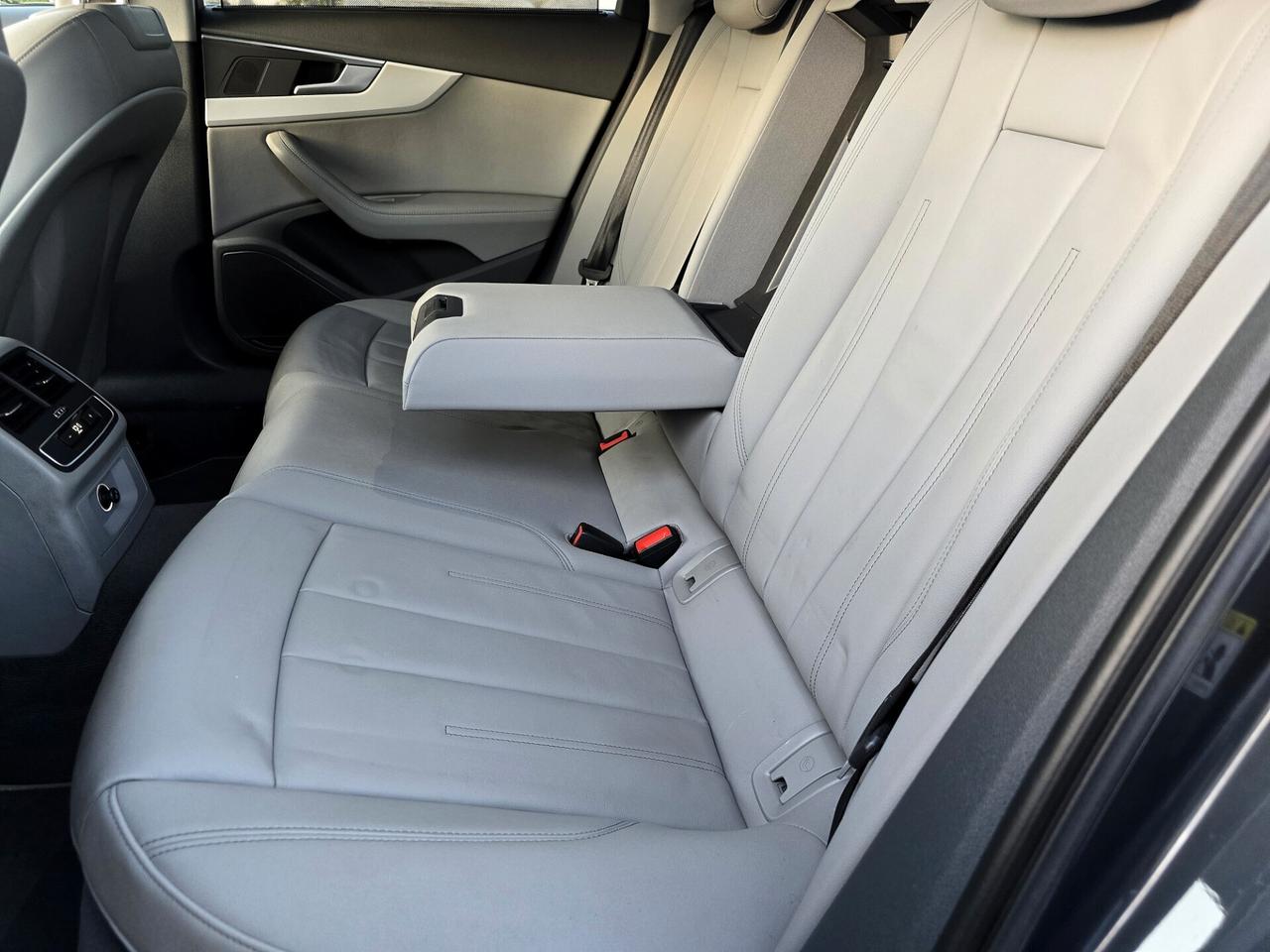 Audi A4 Avant 40 2.0 tdi Business Advanced quattro 190cv s-tronic
