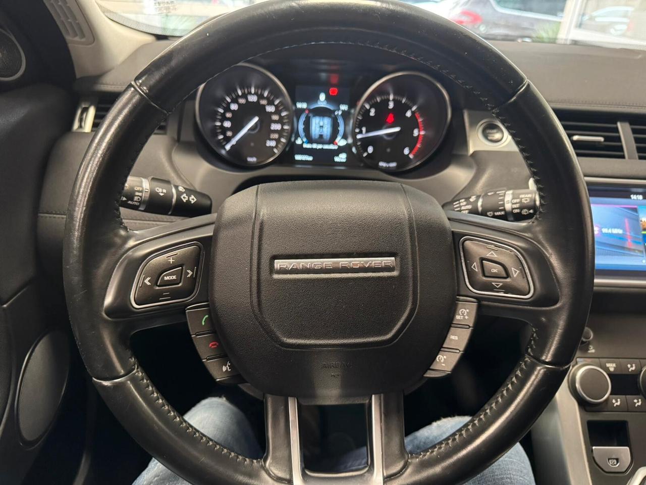 Land Rover Range Evoque 2.0 TD4 150 CV 5p. PRESTIGE