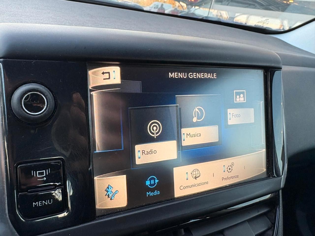 Peugeot 208 ACTIVE 1.4 HDi 68 CV 5 porte