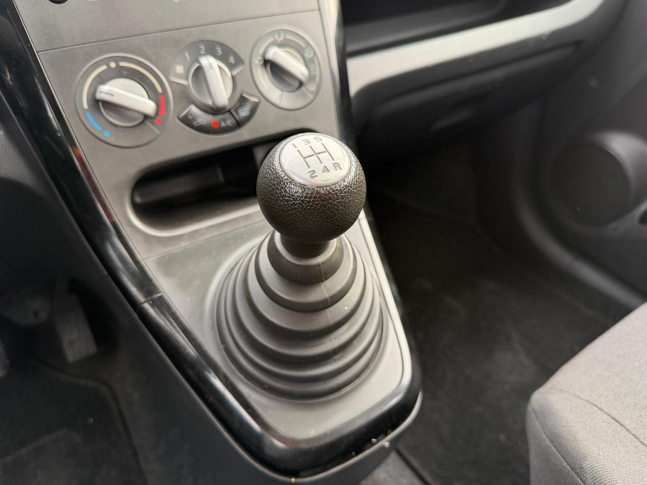 Suzuki Splash 1.0 VVT GL Style