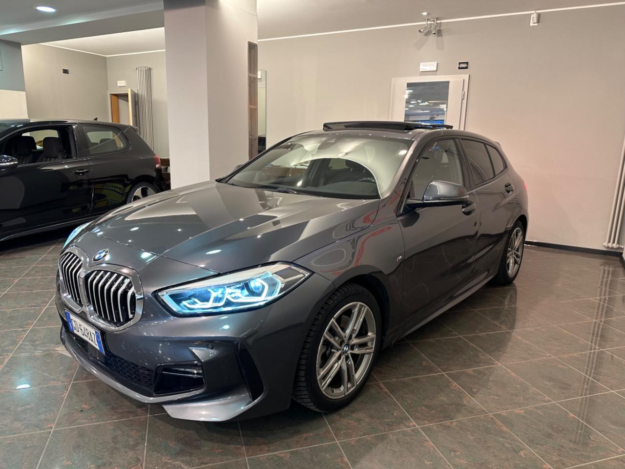 Bmw 116 116d 5p. Msport