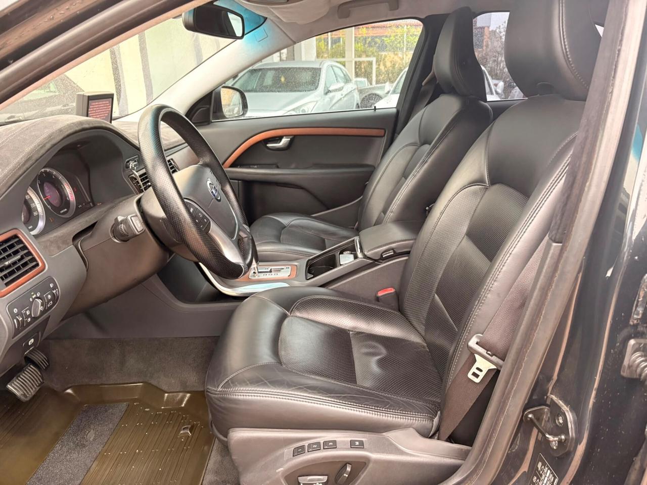 Volvo S80 2.4 D5 205 CV Geartronic Momentum