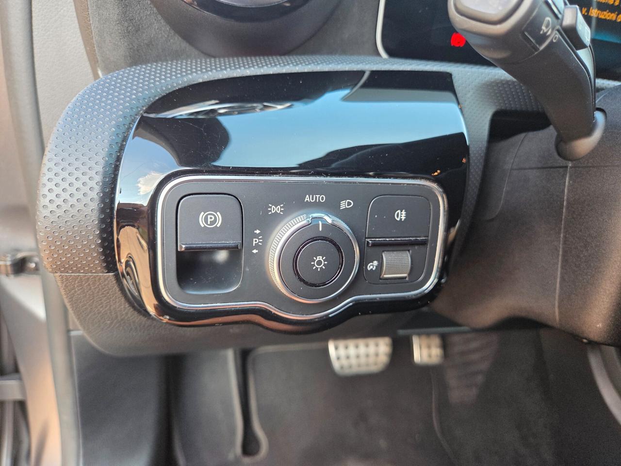 Mercedes-benz A 200 d Automatic Premium Grigio Magno