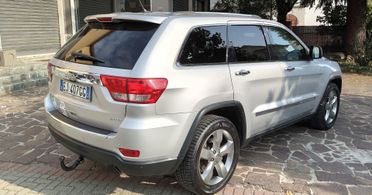 Jeep Grand Cherokee 3.0 CRD Overland + Gancio