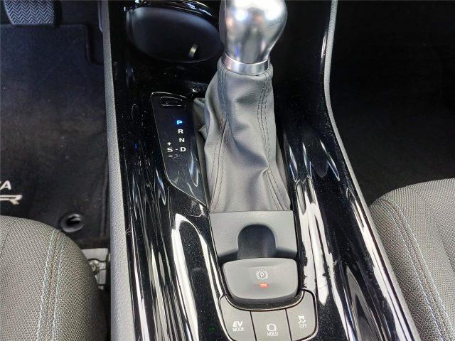 TOYOTA C-HR (2016-2023) 2.0 Hybrid E-CVT Trend