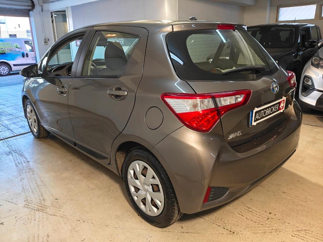 TOYOTA Yaris 3ª serie Yaris 1.5 Hybrid 5 porte...
