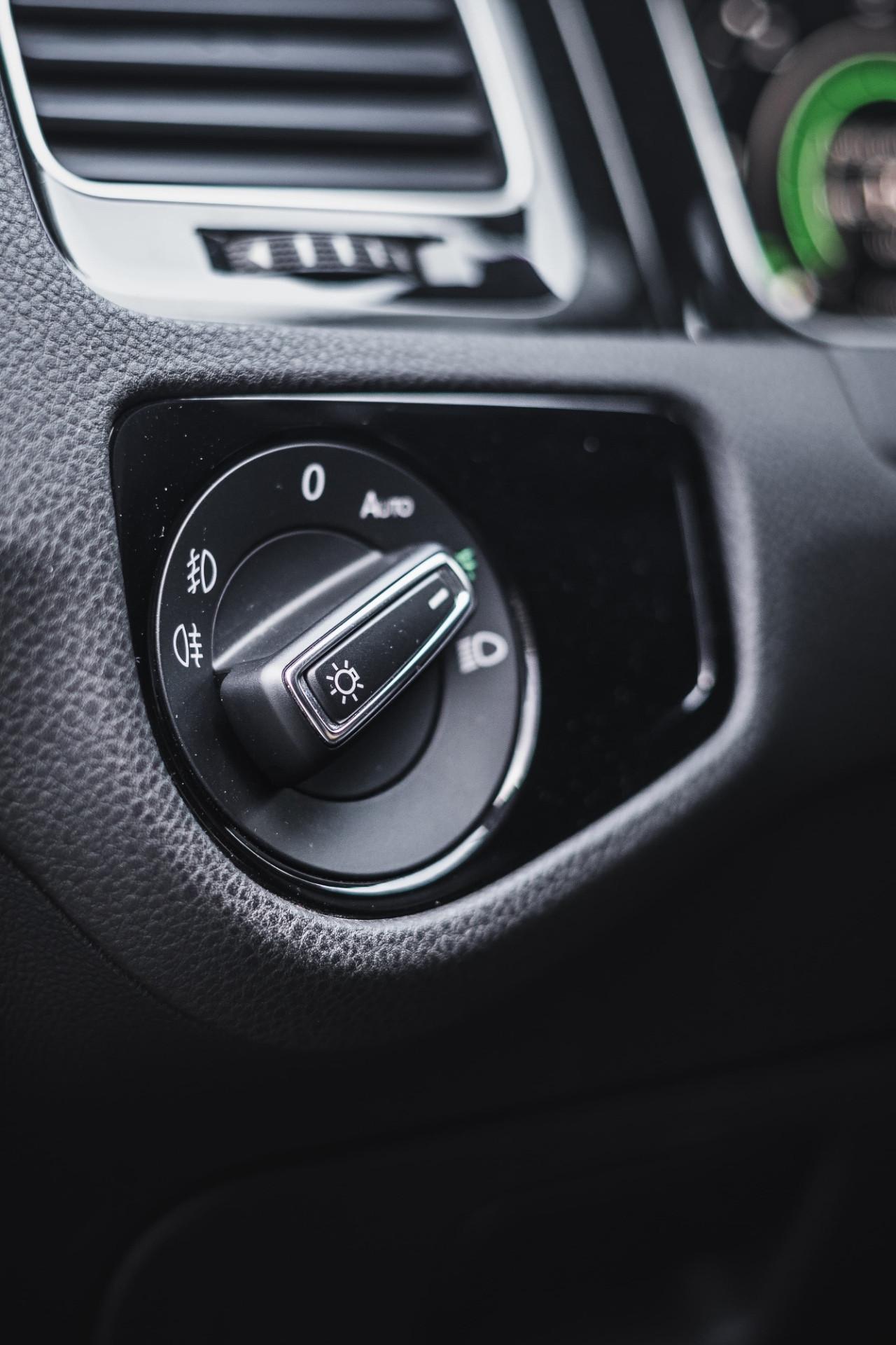 Volkswagen Golf 7.5 1.6 TDI 115 CV 5p. COCKPIT - 2018