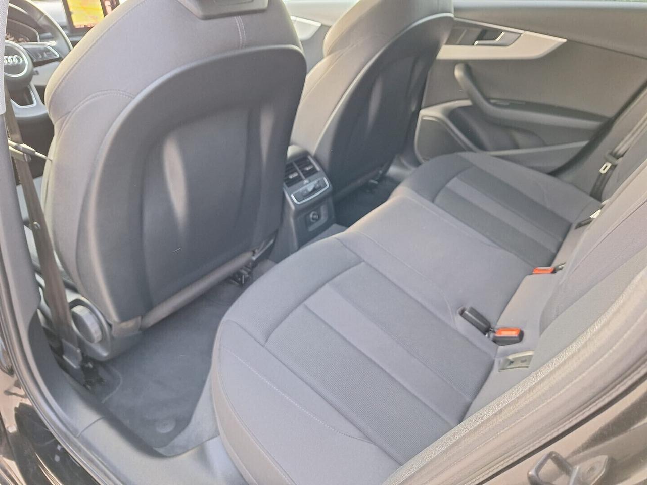 Audi A4 Avant SportPlus Cambio Automatico