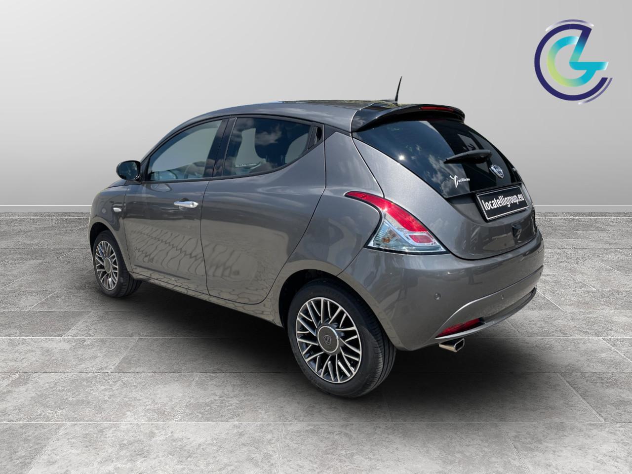 LANCIA Ypsilon III 2021 - Ypsilon 1.0 firefly hybrid Gold s&s 70cv 5p.ti