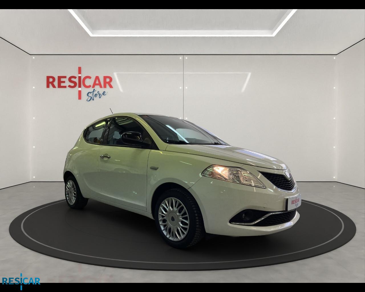 LANCIA Ypsilon 1.2 Gold ecochic Gpl 69cv IDONEA NEOPATENTATO