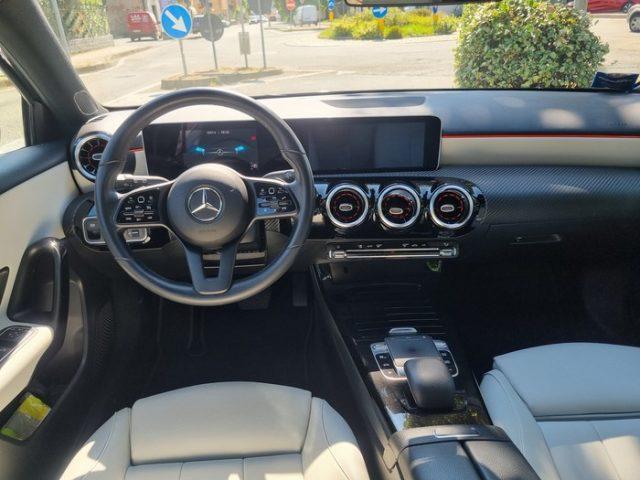 MERCEDES-BENZ A 180 d Automatic Business Extra