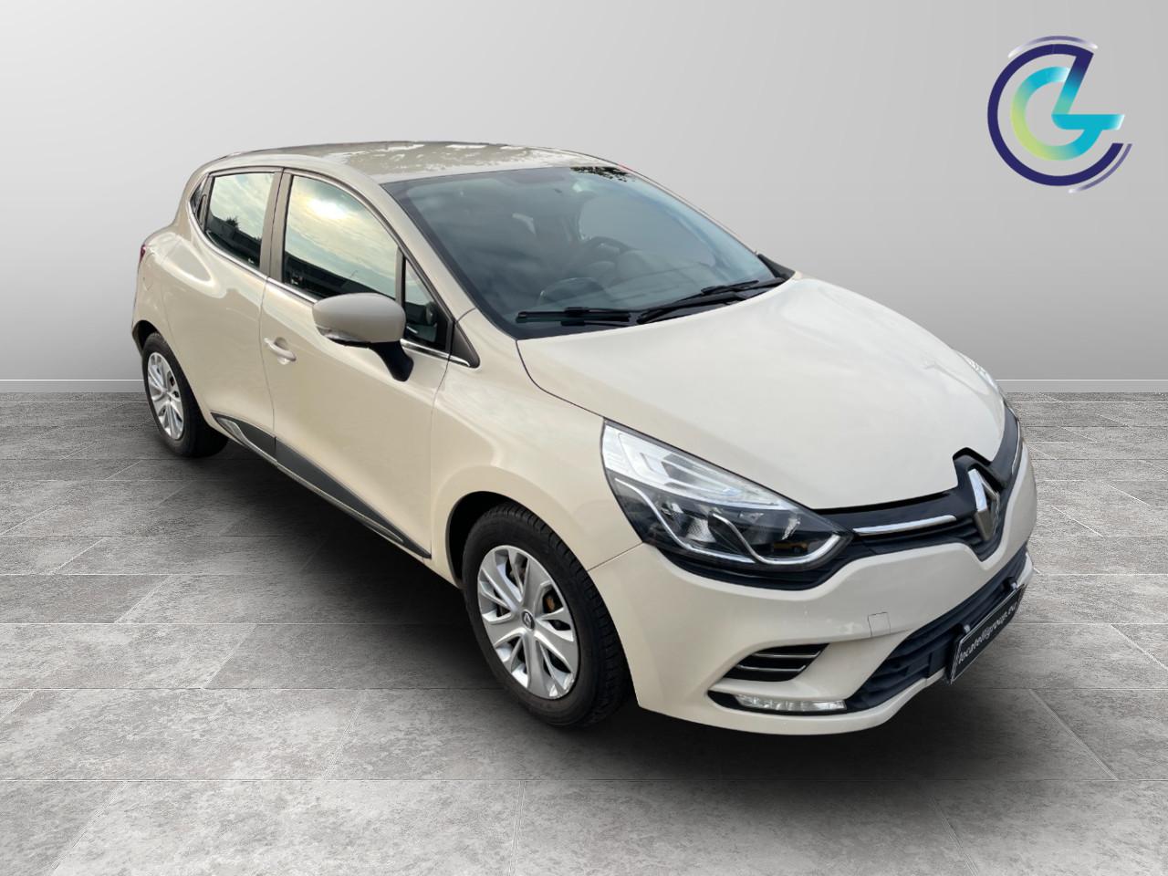 RENAULT Clio IV 2017 - Clio 1.5 dci energy Life 75cv