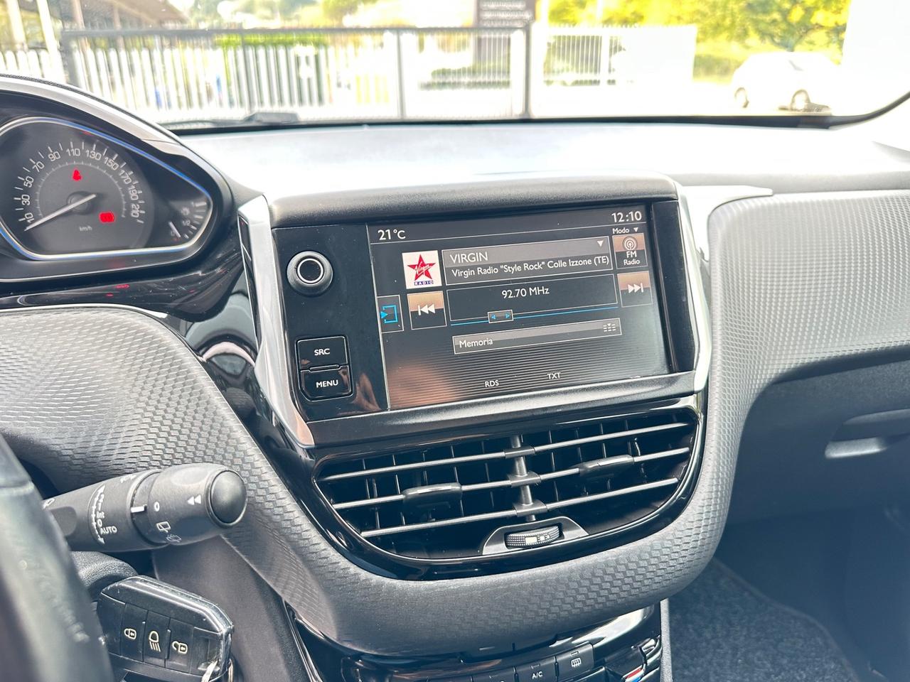 Peugeot 2008 BlueHDi 100 GT Line