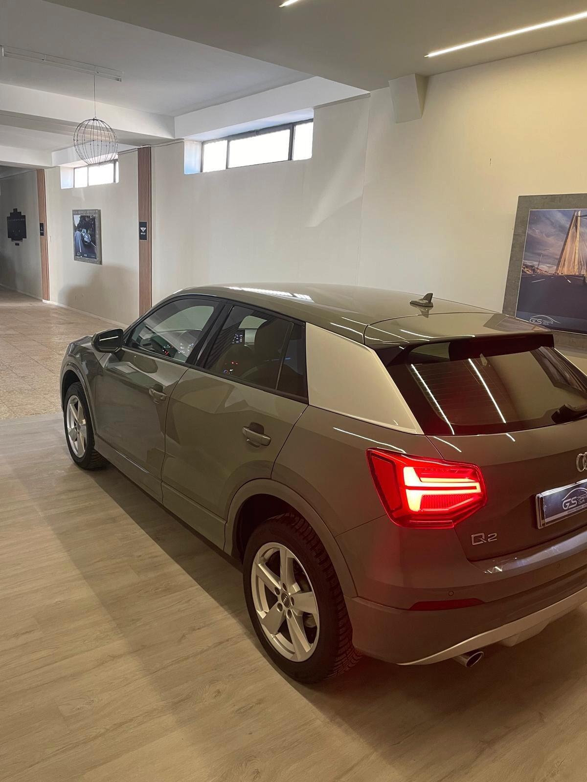 Audi Q2 1.600cc 116cv TDI S tronic line Automatico