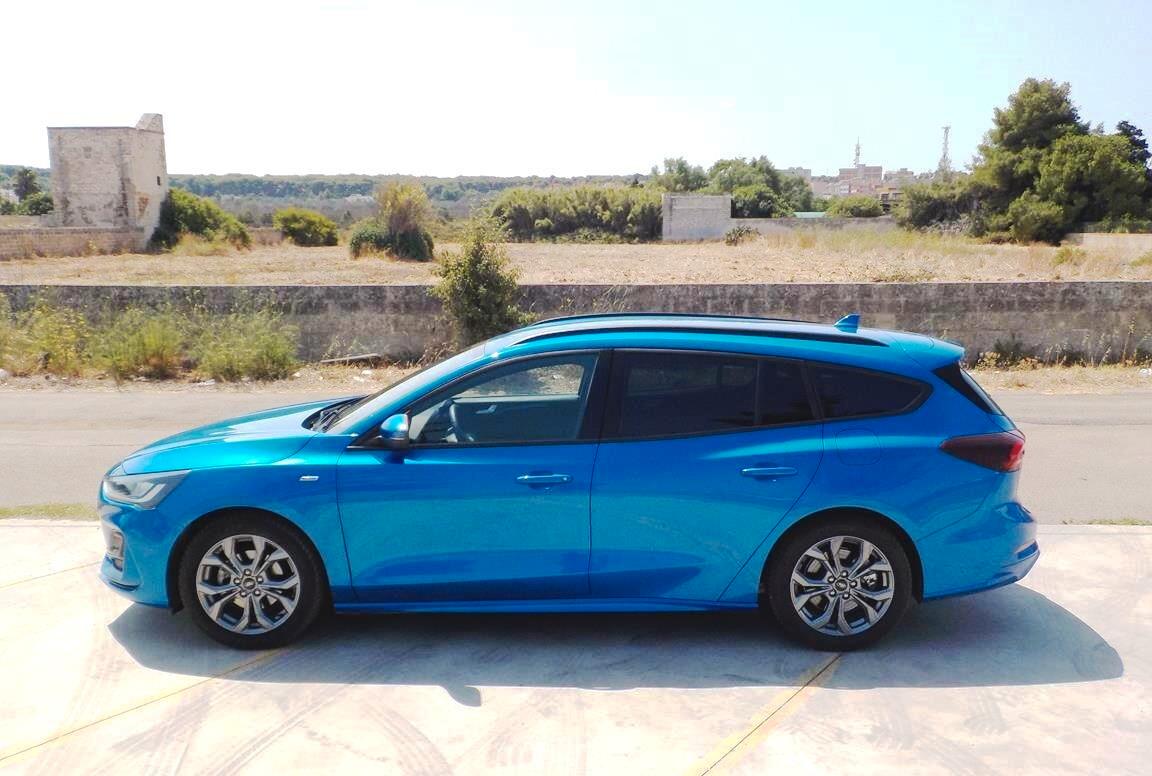 Ford Focus 1.0 EcoBoost Hybrid 155 CV Powershift SW ST-line