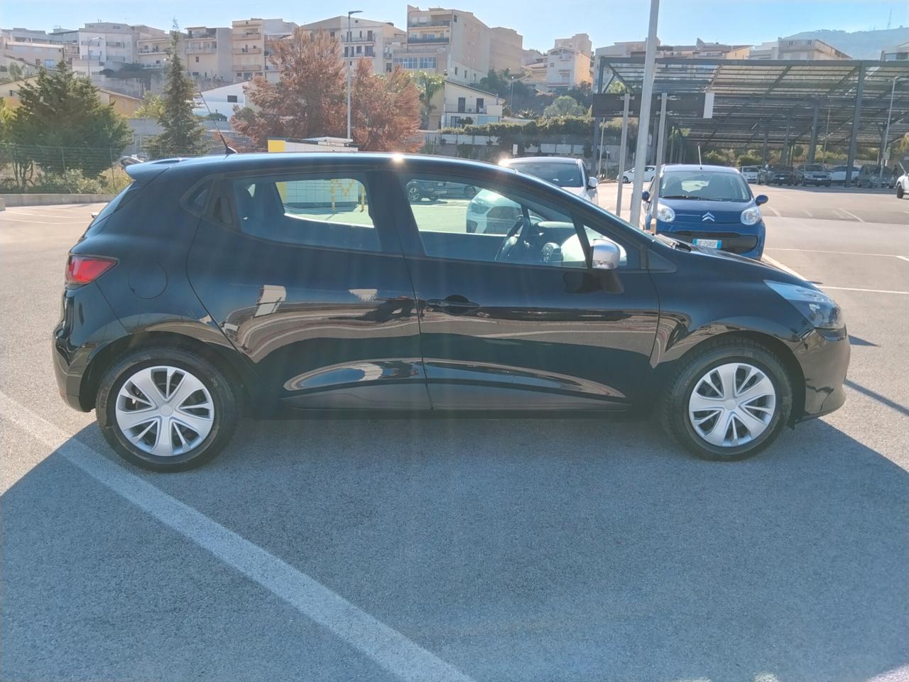 Renault Clio dCi 8V 75CV Start&Stop 5 porte Energy Zen