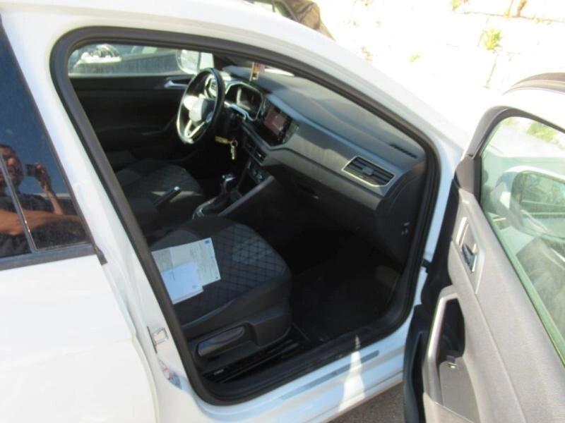 Volkswagen Taigo 1.0 TSI 110 CV DSG R-Line