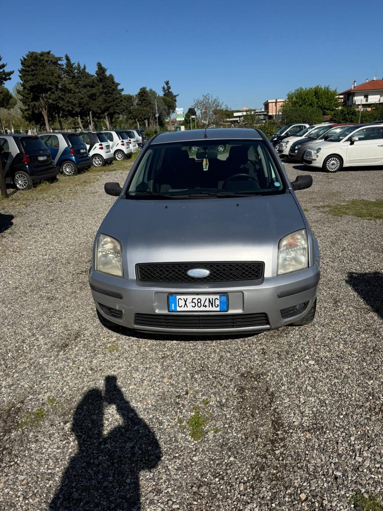 Ford Fusion 1.4 16V 5p. Leather