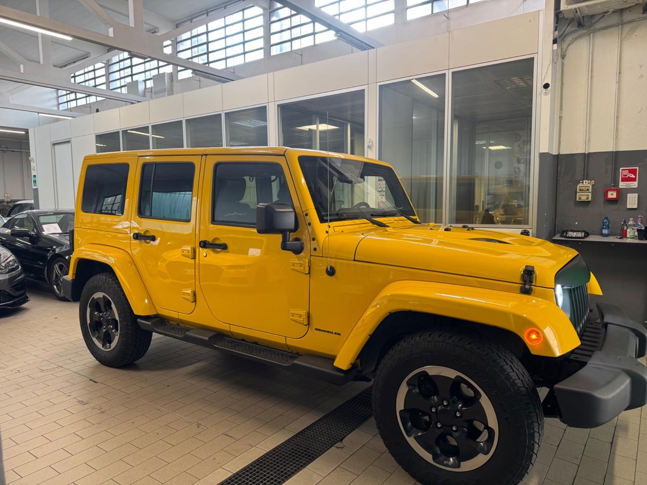 Jeep Wrangler Unlimited 2.8 CRD DPF Sahara