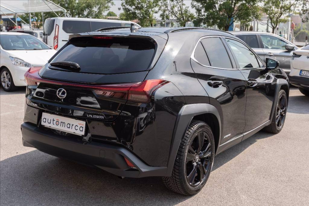 LEXUS UX 250h 2.0 Midnight 2wd cvt del 2021