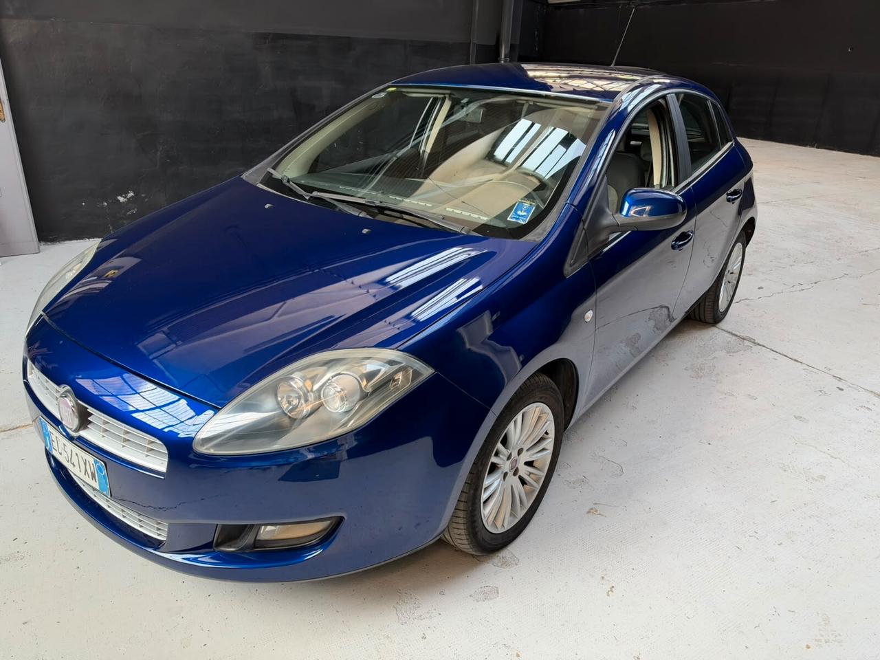 Fiat Bravo 1.6 MJT 120 CV DPF Dynamic CON GANCIO TRAINO!