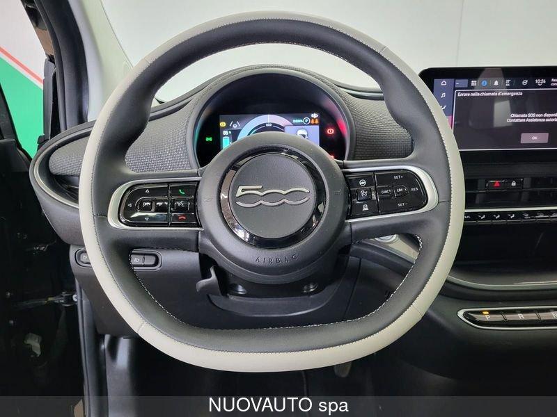 FIAT 500 La Prima Berlina 42 kWh