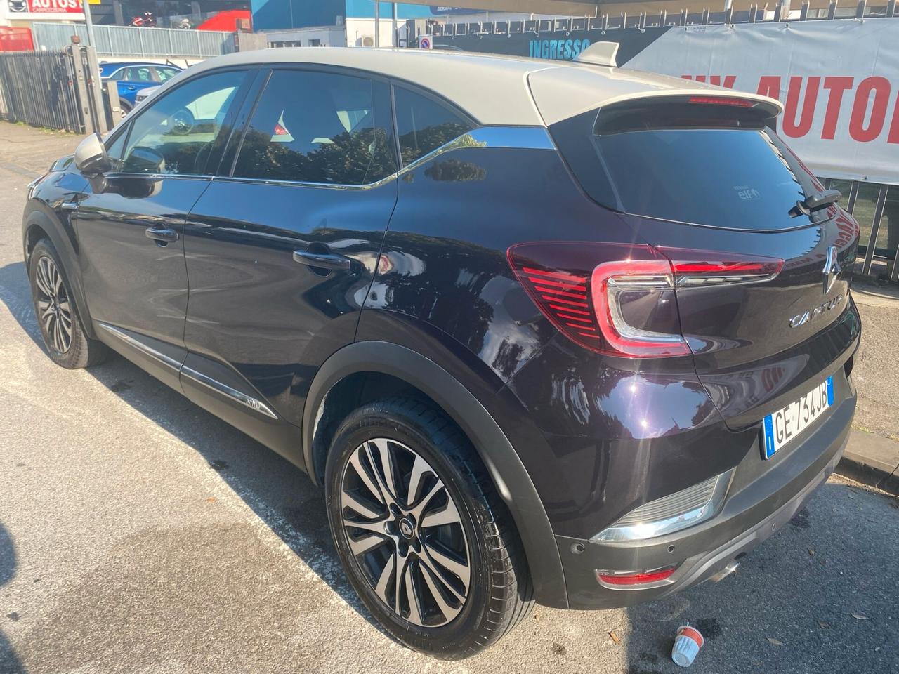 Renault Captur TCe 130 CV EDC FAP Initiale Paris km 21000 automatica
