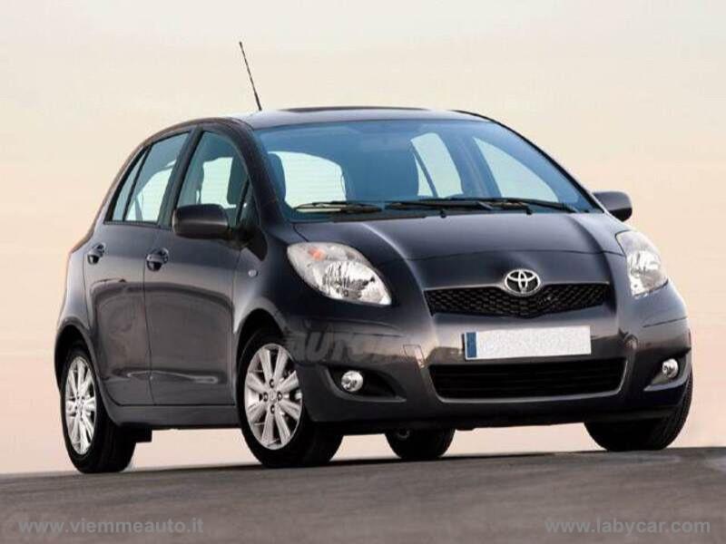 TOYOTA Yaris 1.0 5p. Sol