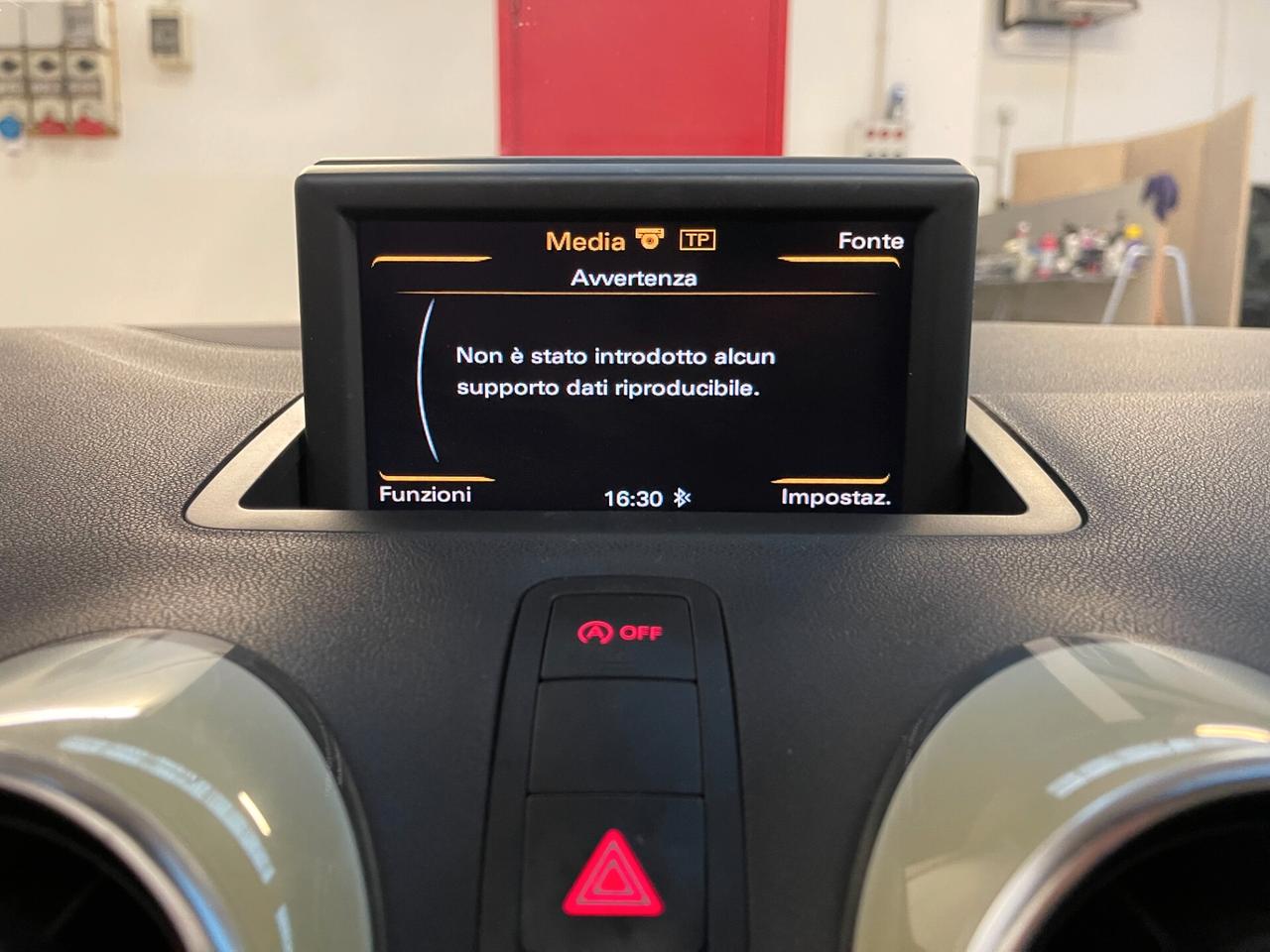 Audi A1 Ambition 1.6 TDI 105cv 3p-Ok Neopatent-LEGGI SOTTO