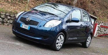 Toyota Yaris 1.0 5 porte Sol 89.000KM CLIMA NEOPATENTATI RADIO CD