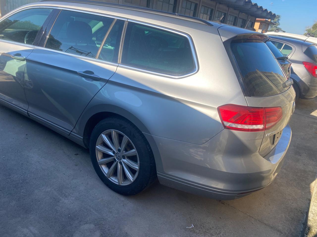 Volkswagen Passat 2.0 TDI DSG Highline BlueMotion Technology