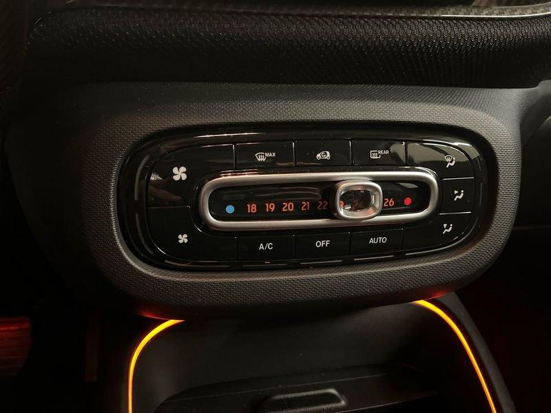 smart fortwo EQ Racingreen (22kW)