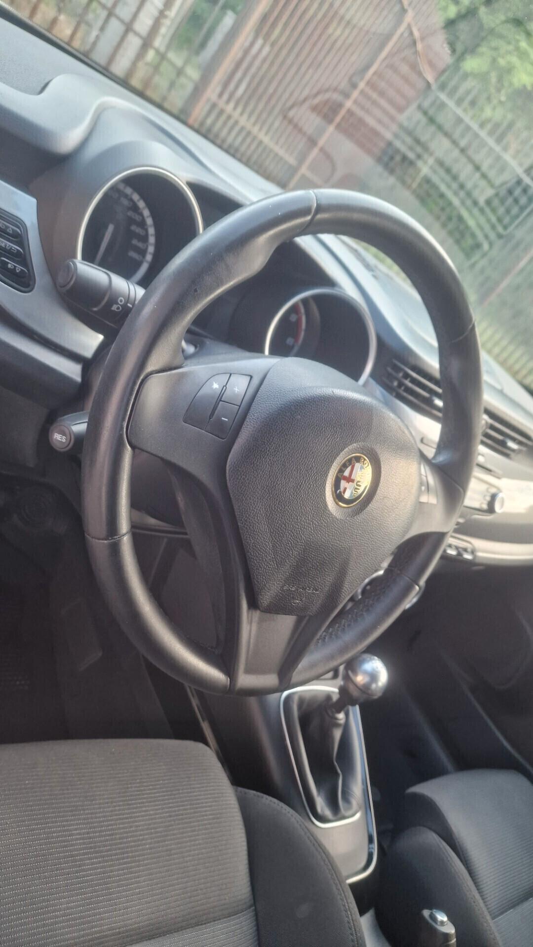 Alfa Romeo Giulietta 1.6 JTDm-2 105 CV EXCLUSIVE - 2013