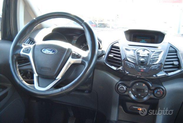 Ford ecosport 1.5 tdci titanium