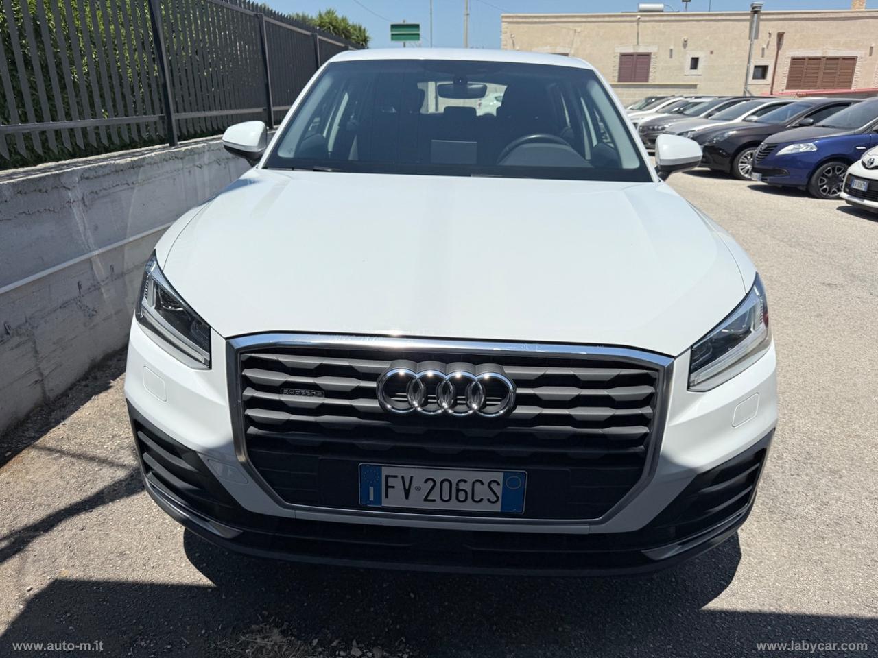 AUDI Q2 35 TDI quattro S tr. Business Design