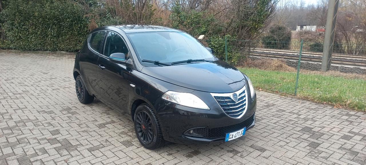 Lancia Ypsilon 1.2 69 CV 5 porte GPL Ecochic Elefantino